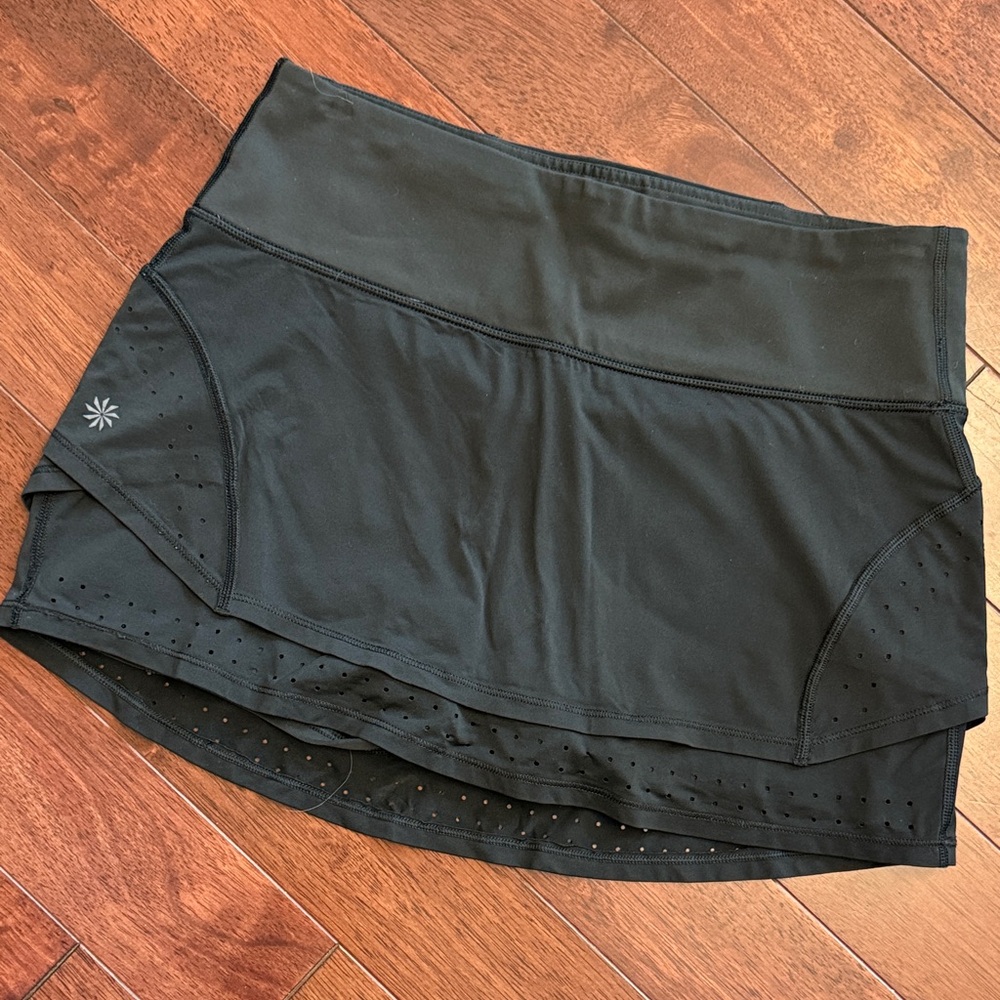 Athleta Black Multiple Skirt Layered Back Pocket Skort S